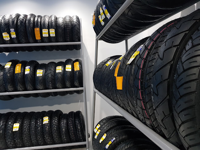 Opiniones de Motoparts en Santo Domingo de los Colorados - Tienda de neumáticos
