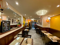 Atmosphère du Restaurant vietnamien Hoi An Caphe à Paris - n°18