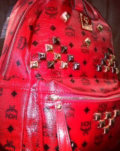 Tobacco Shop «GM Tobacco & Vapor Store», reviews and photos, 2344 SE Green Oaks Blvd #134, Arlington, TX 76018, USA