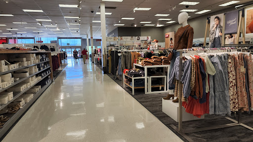 Department Store «Target», reviews and photos, 2201 Cobb Pkwy SE, Smyrna, GA 30080, USA