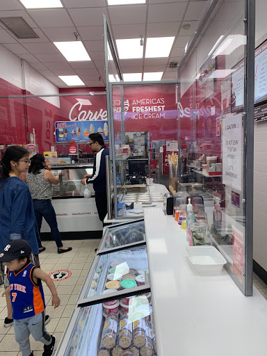 Ice Cream Shop «Carvel», reviews and photos, 419 N Central Ave, Hartsdale, NY 10530, USA