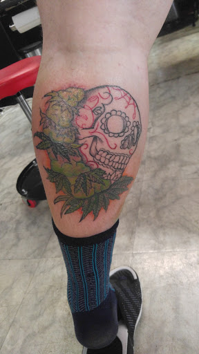 Tattoo Shop «Assassins Tattoo Shop», reviews and photos, 405 Reed Ave, Kalamazoo, MI 49001, USA