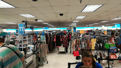 Clothing Store «Ross Dress for Less», reviews and photos, 100 S Biscayne Blvd, Miami, FL 33131, USA