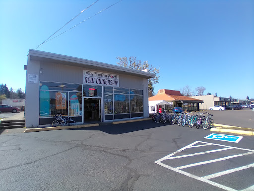 Sporting Goods Store «Play It Again Sports», reviews and photos, 2598 Willamette St, Eugene, OR 97405, USA