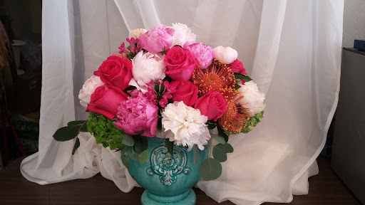 Florist «Urban Florist», reviews and photos, 5310 W 8th St, Los Angeles, CA 90036, USA