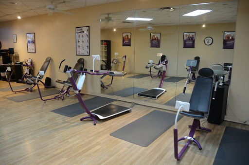 Health Club «Curves - Champaign», reviews and photos, 2227 S Neil St, Champaign, IL 61820, USA