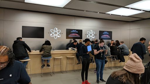 Computer Store «Apple Short Hills», reviews and photos, 1200 Morris Turnpike, Short Hills, NJ 07078, USA