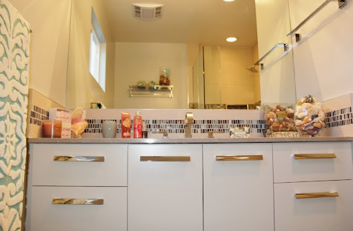 Lux Builders image