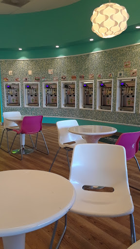 Frozen Yogurt Shop «Sweet Frog», reviews and photos, 9073 Staples Mill Rd, Henrico, VA 23228, USA