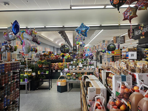 Supermarket «Giant», reviews and photos, 5740 Union Mill Rd, Clifton, VA 20124, USA