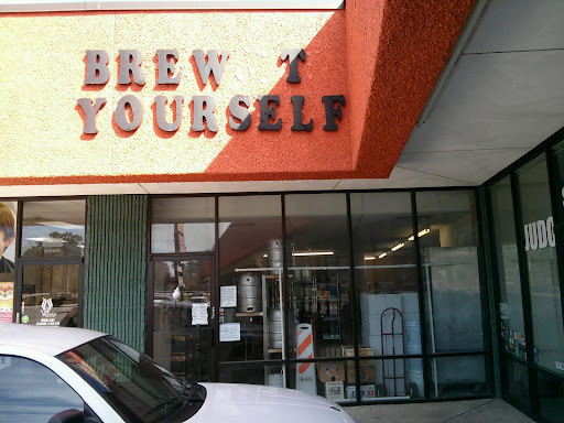 Beer Store «Brew It Yourself - Homebrew Beer & Homemade Wine Equipment & Supplies», reviews and photos, 25770 I-45, Spring, TX 77386, USA