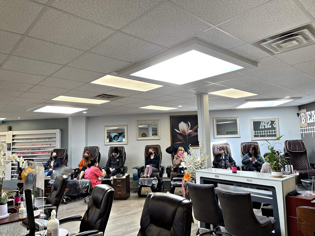 Beauty nail spa 18400 Grosse Pointe Farms 48236