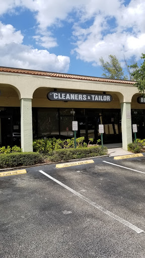 Dry Cleaner «La Mer Dry Cleaners», reviews and photos, 821 Donald Ross Rd, Juno Beach, FL 33408, USA