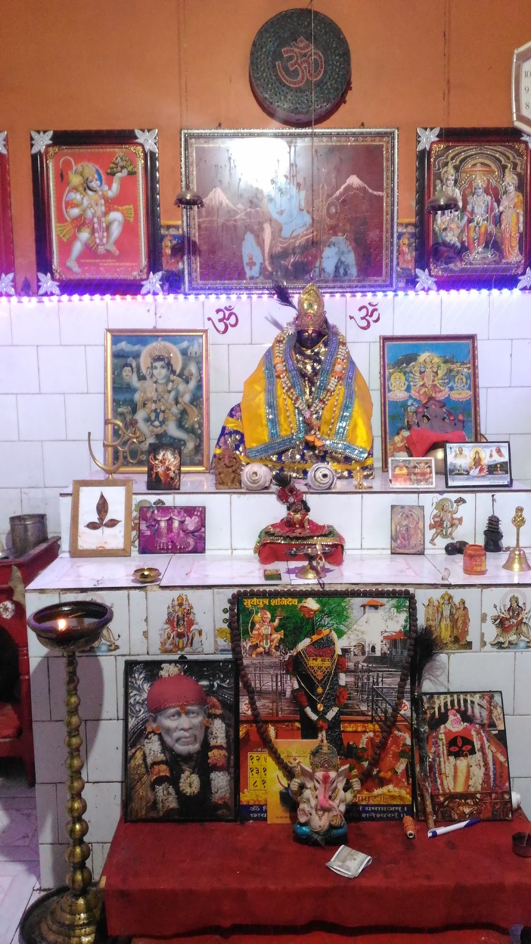 শনি মন্দিৰ