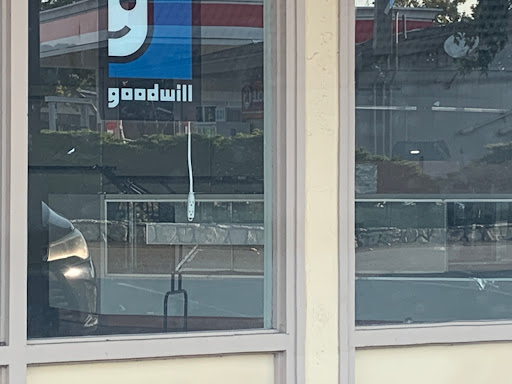 Thrift Store «Goodwill», reviews and photos