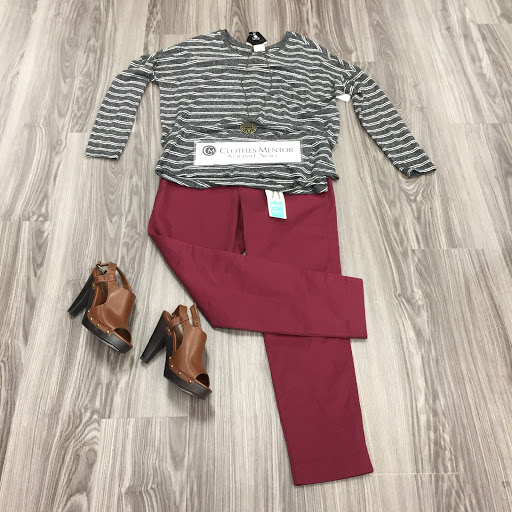 Used Clothing Store «Clothes Mentor», reviews and photos, 306 Oyster Point Rd, Newport News, VA 23602, USA