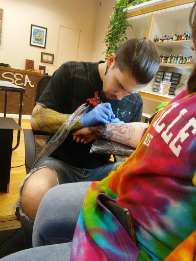 Tattoo and Piercing Shop «Black Sea Tattoo & Piercing», reviews and photos, 131 W Manlius St, East Syracuse, NY 13057, USA