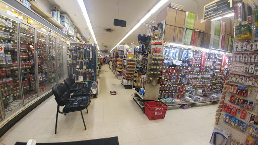Hardware Store «Tele-Tron Ace Hardware», reviews and photos, 6604 Cermak Rd, Berwyn, IL 60402, USA