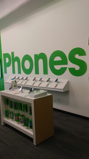 Cell Phone Store «Cricket Wireless Authorized Retailer», reviews and photos, 85 Western Ave, South Portland, ME 04106, USA