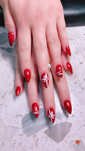 Nail Salon «Pure Salon & Nail Spa», reviews and photos, Pure Salon & Nail Spa, 14643 SW Millikan Way, Beaverton, OR 97006, USA