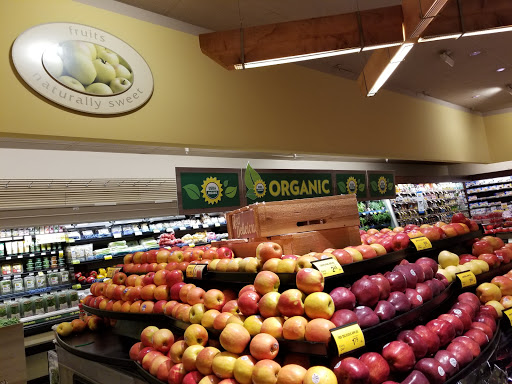 Grocery Store «Safeway», reviews and photos, 7301 Greenback Ln, Citrus Heights, CA 95621, USA