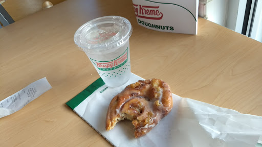 Bakery «Krispy Kreme Doughnuts», reviews and photos, 259 S Stratford Rd, Winston-Salem, NC 27103, USA