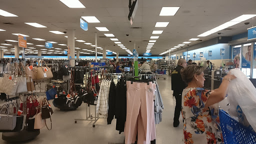 Clothing Store «Ross Dress for Less», reviews and photos, 628 Palomar St, Chula Vista, CA 91911, USA