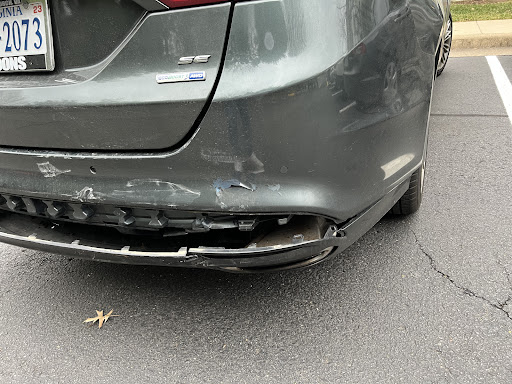 Auto Body Shop «Koons Ford Collision Center», reviews and photos, 430 Roosevelt Blvd, Falls Church, VA 22044, USA