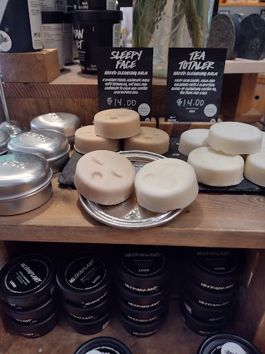 Cosmetics Store «LUSH», reviews and photos, 2905 E Skyline Dr, Tucson, AZ 85718, USA