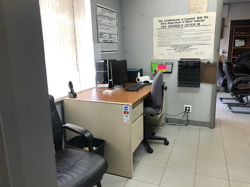 Used Car Dealer «Ross Motor Cars», reviews and photos, 174 E Main St, Torrington, CT 06790, USA