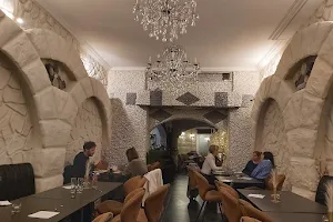Beirut Palace - Libanees Restaurant image