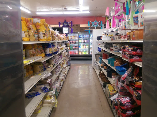 Grocery Store «El Rancho Market», reviews and photos, 523 SE Baker St, McMinnville, OR 97128, USA