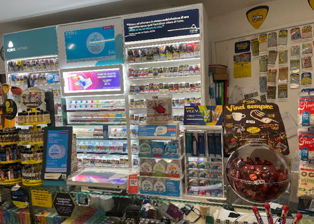 IQOS PARTNER - Via Viganò 4/f, Como