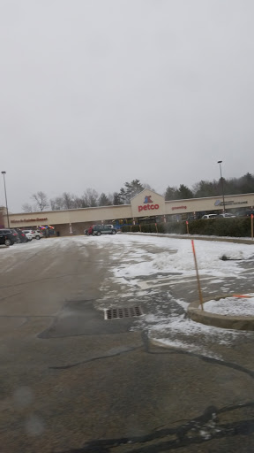 Pet Supply Store «Petco Animal Supplies», reviews and photos, 125 Church St, Pembroke, MA 02359, USA