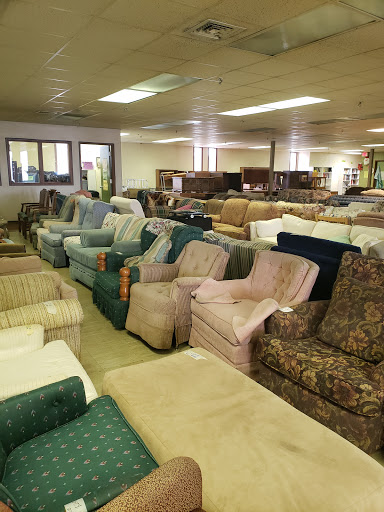 Thrift Store «H2O Help & Hope To Others», reviews and photos, 451 SE Maple St, Dallas, OR 97338, USA