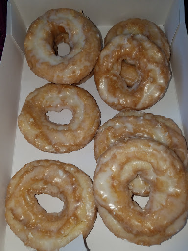 Bakery «Krispy Kreme Doughnuts», reviews and photos, 5504 Plank Rd, Baton Rouge, LA 70805, USA