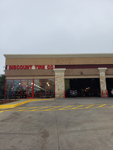 Tire Shop «Discount Tire Store - Keller, TX», reviews and photos, 1701 S Main St, Keller, TX 76248, USA