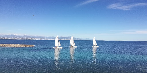 Ecole de Voile - Société des Régates d'Antibes