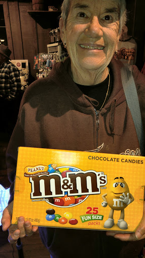 American Restaurant «Cracker Barrel Old Country Store», reviews and photos, 1824 W Lucas St, Florence, SC 29501, USA