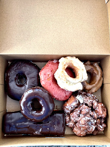 Donut Shop «Top Pot Doughnuts», reviews and photos, 18001 Bothell Everett Hwy, Bothell, WA 98012, USA