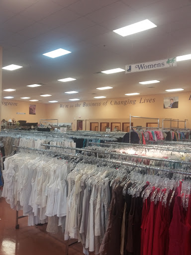 Thrift Store «Goodwill Port St. Lucie/Gatlin Store & Donation Center», reviews and photos