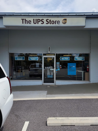 Shipping and Mailing Service «The UPS Store», reviews and photos, 929 S High St, West Chester, PA 19382, USA
