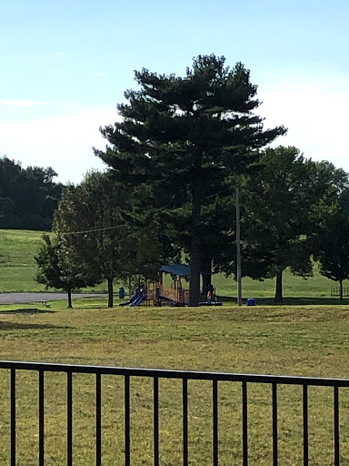 Community Center «John F Kennedy Community Center», reviews and photos, 315 Howdershell Rd, Florissant, MO 63031, USA