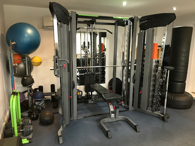 Reviews of Simon Williams Personal Trainer in Milton Keynes - Personal Trainer