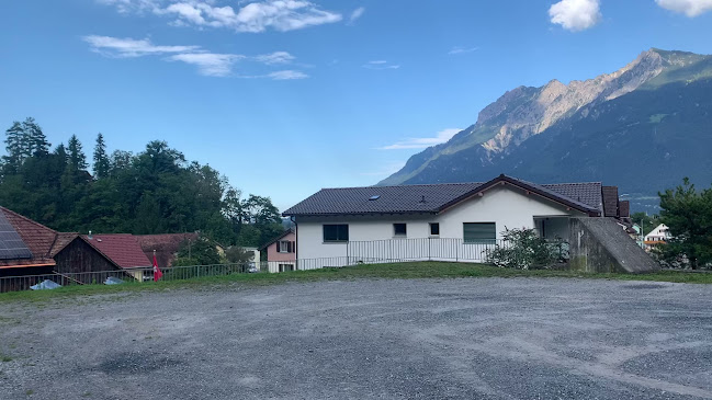 Rezensionen über Parkplatz Zivilschutzanlage (Schluchtenweg) in Buchs - Parkhaus