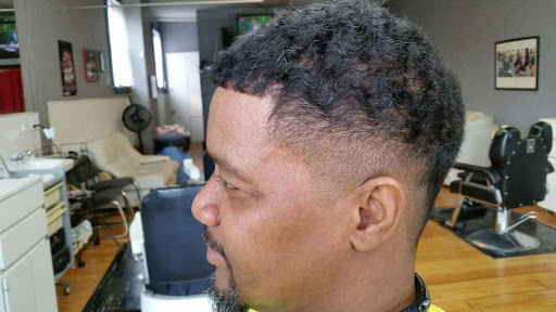 Barber Shop «On Point Barbershop», reviews and photos, 1200 Lincoln Ave, Cincinnati, OH 45206, USA