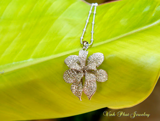 Jewelry Store «Vinh Phat Jewelry Center», reviews and photos, 9200 Bolsa Ave #213, Westminster, CA 92683, USA