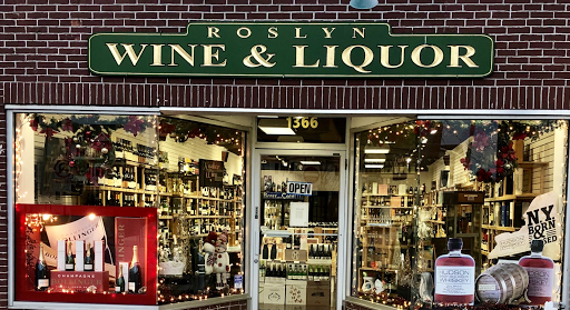 Liquor Store «Roslyn Wine & Liquor (Liquor Store)», reviews and photos, 1366 Old Northern Blvd, Roslyn, NY 11576, USA