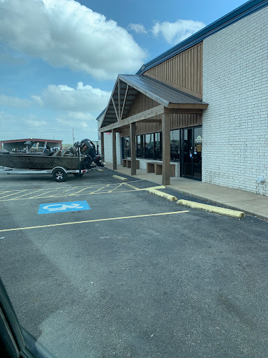 Sporting Goods Store «Sunrise Outfitters», reviews and photos, 3207 E Park Ave, Searcy, AR 72143, USA