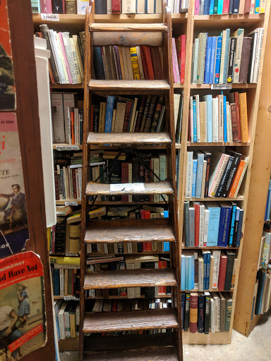 Book Store «D G Wills Books», reviews and photos, 7461 Girard Ave, La Jolla, CA 92037, USA